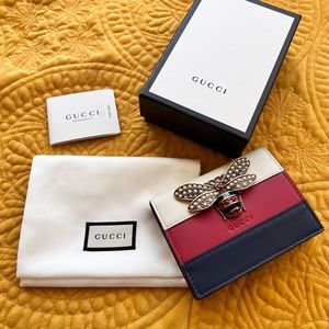 Brand New Gucci Queen Margaret Bee Card Wallet Gold Hardware Leather Purse